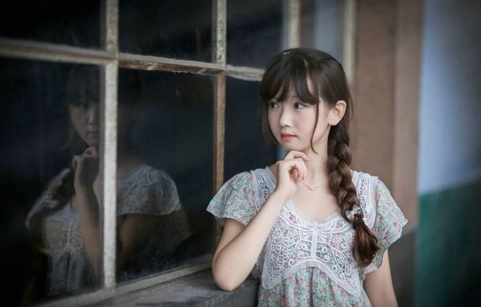 00后养眼小美女清纯可人生活写真图片