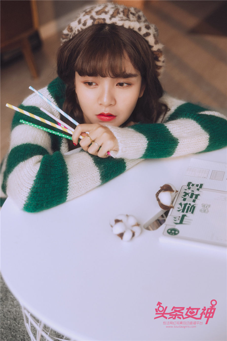 头条女神 可爱美少女扬山肆清纯撩人写真集图片大全