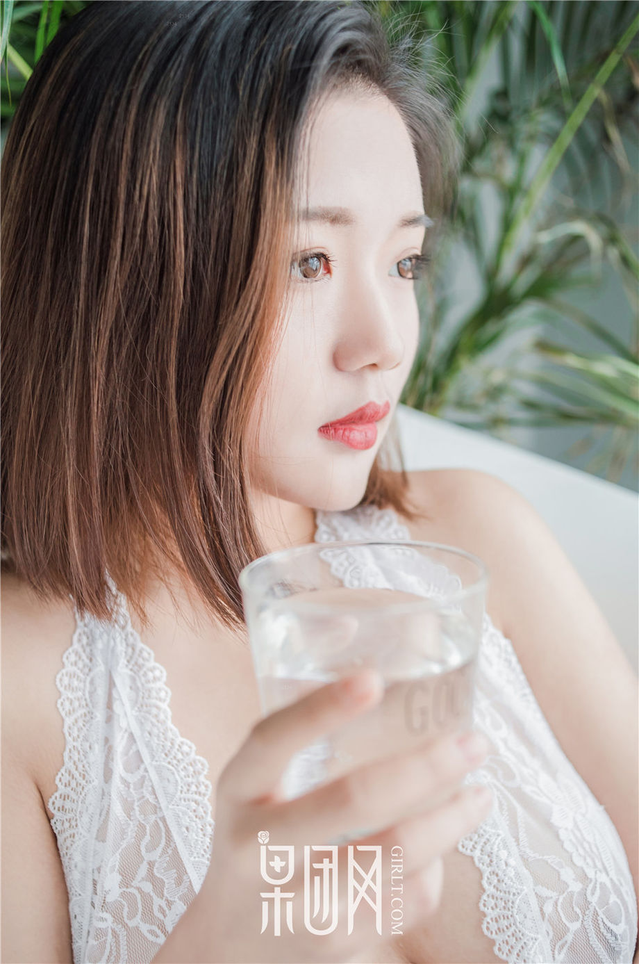 气质爆乳美女室内性感情趣内衣火辣人体艺术魅惑写真图片