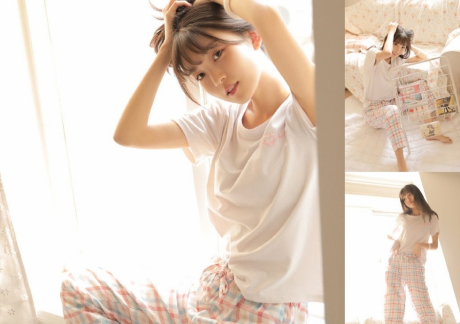 居家萌妹怡然自乐小清新氧气少女美丽可爱图片