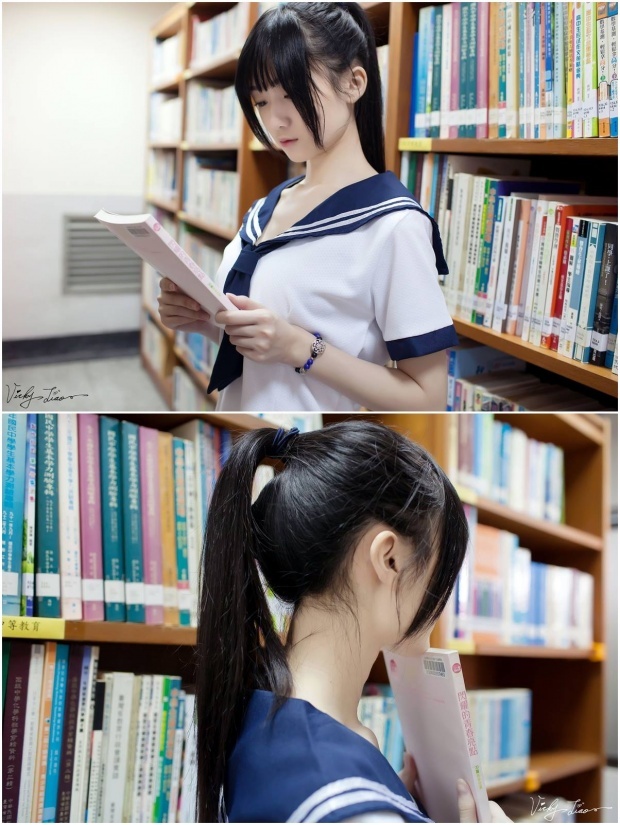 台湾00后清纯学生妹崔甜天校园迷人照