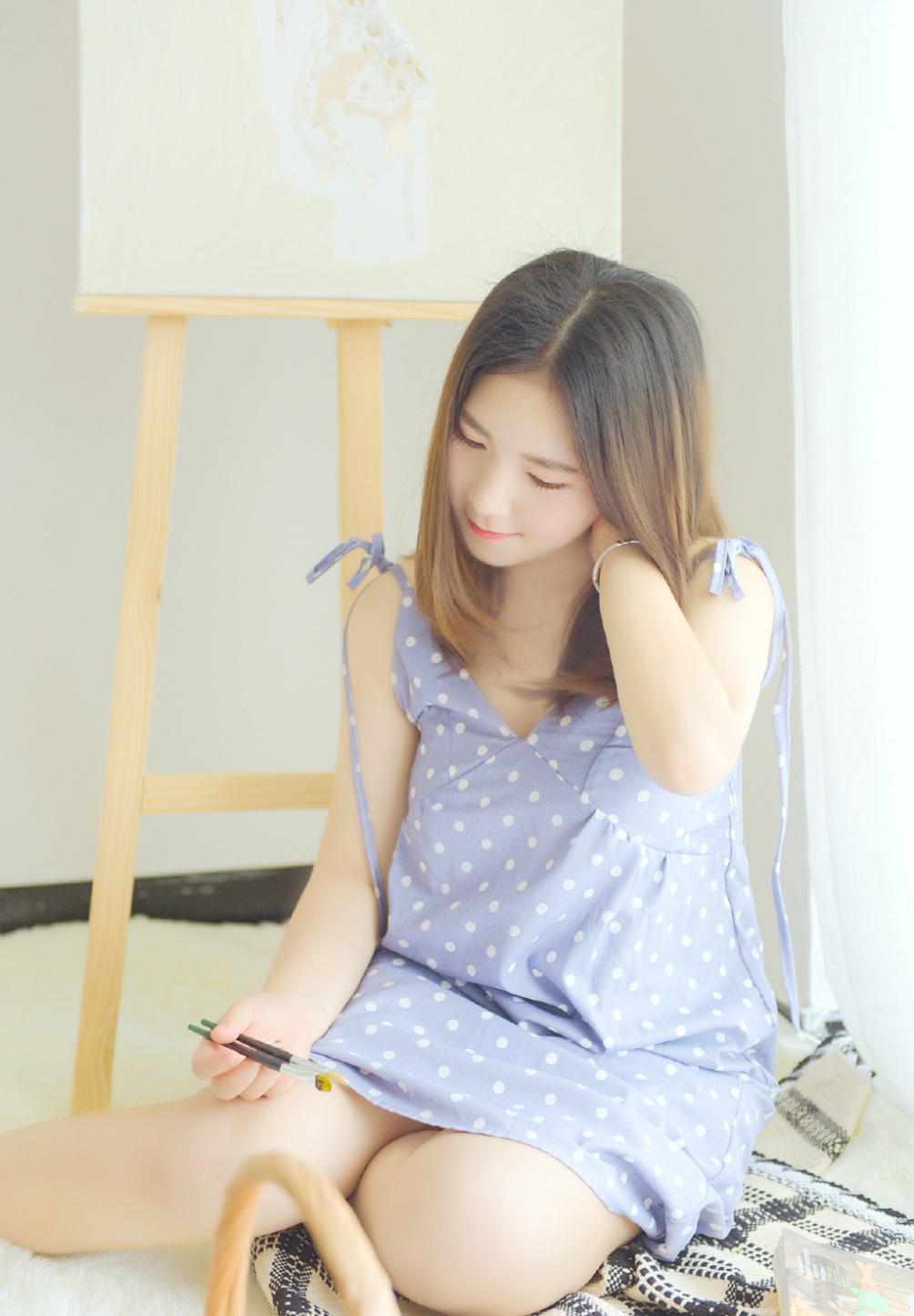 粉嫩学生妹画室性感玉足写真照片