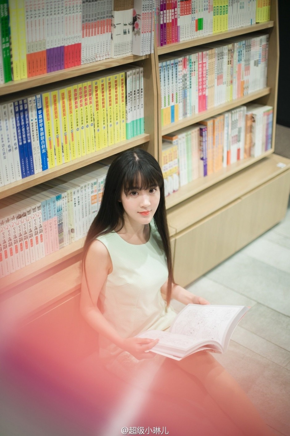 秀丽脱俗美人小琳儿仙气十足养眼写真图片