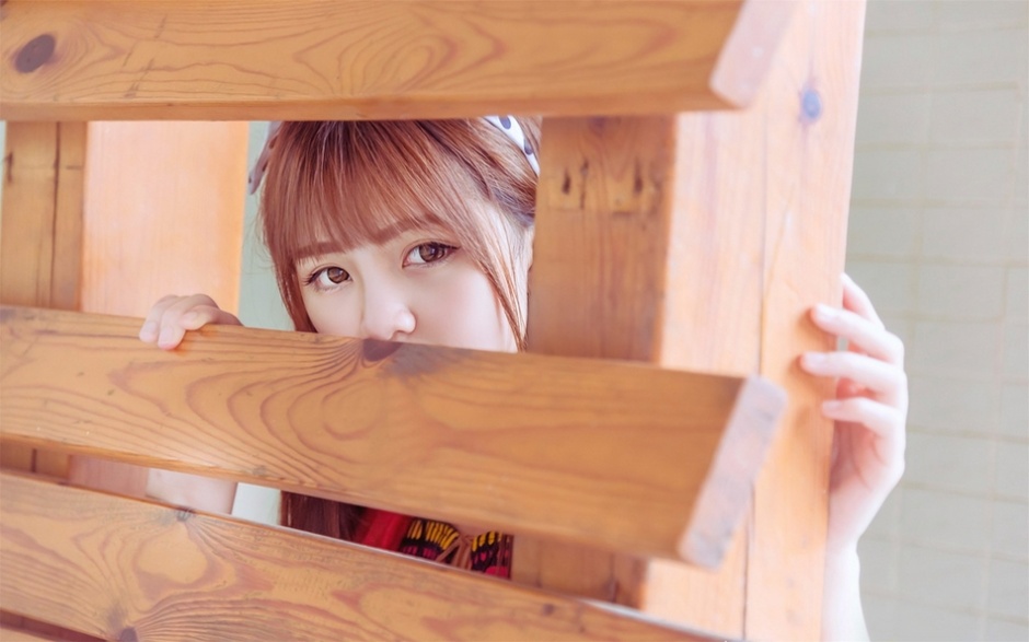 清纯可爱时尚养眼美少女户外唯美写真