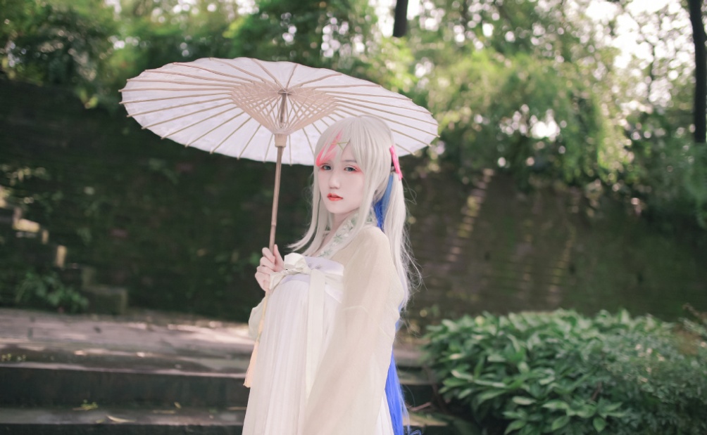 古风美女外景唯美艺术写真照片