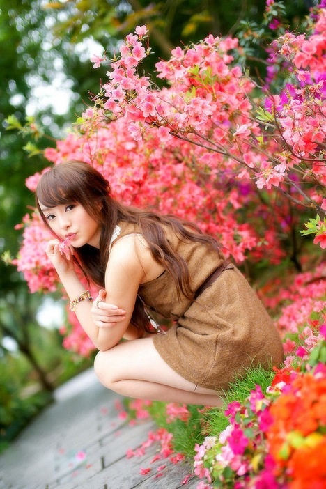 甜美女神黄诗思清纯唯美气质写真图片