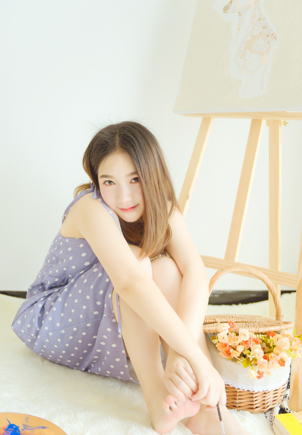 粉嫩学生妹画室性感玉足写真照片