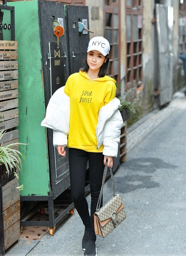 时尚美女清纯气质街拍图片