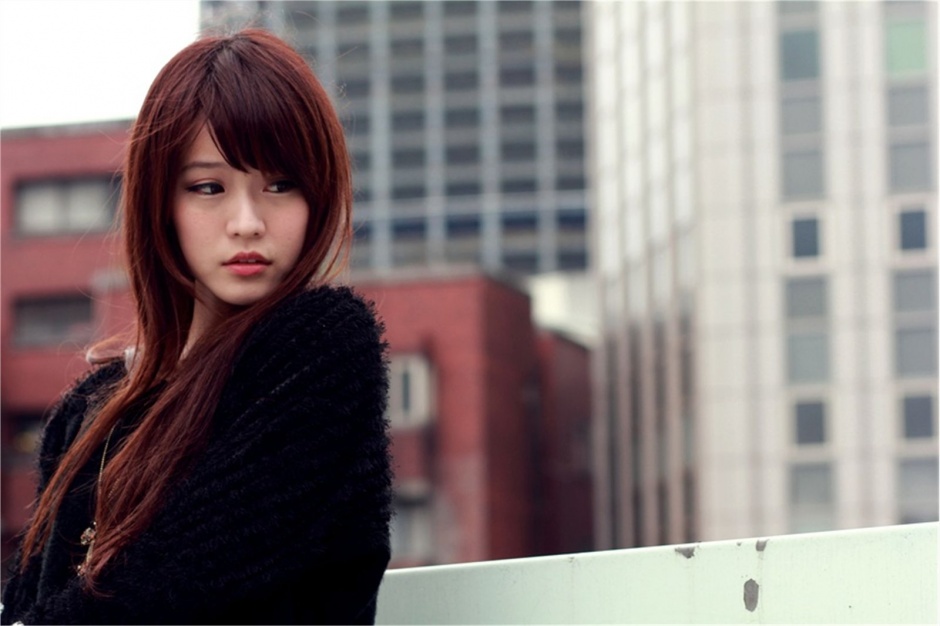 台湾萌妹子渔瑄校园甜美外拍