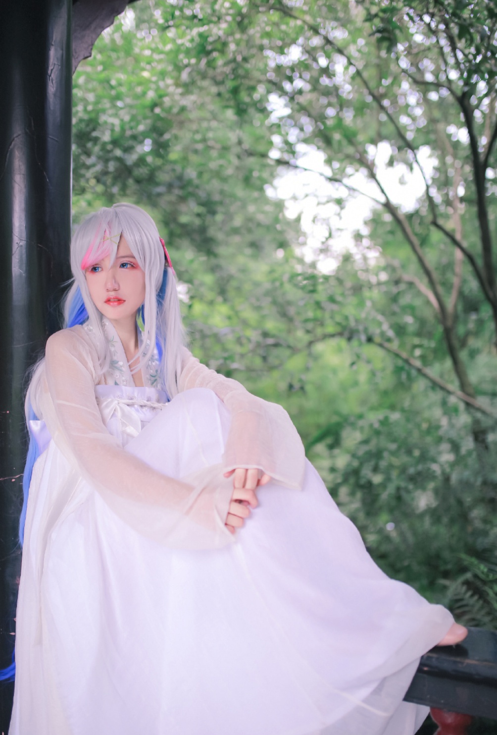 古风美女外景唯美艺术写真照片