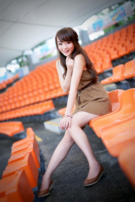 甜美女神黄诗思清纯唯美气质写真图片