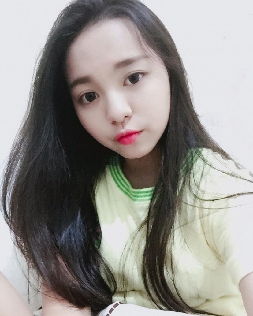 清纯美女邱苡瑄唯美写真图片大全