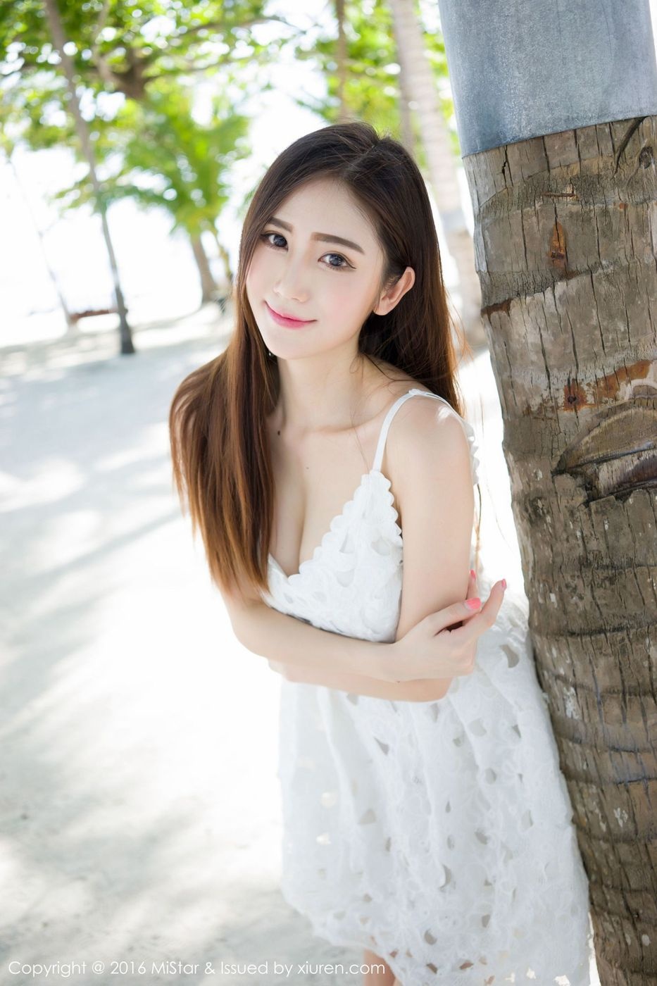 仙女气质女神SISY思修长美腿海边比基尼性感写真图片