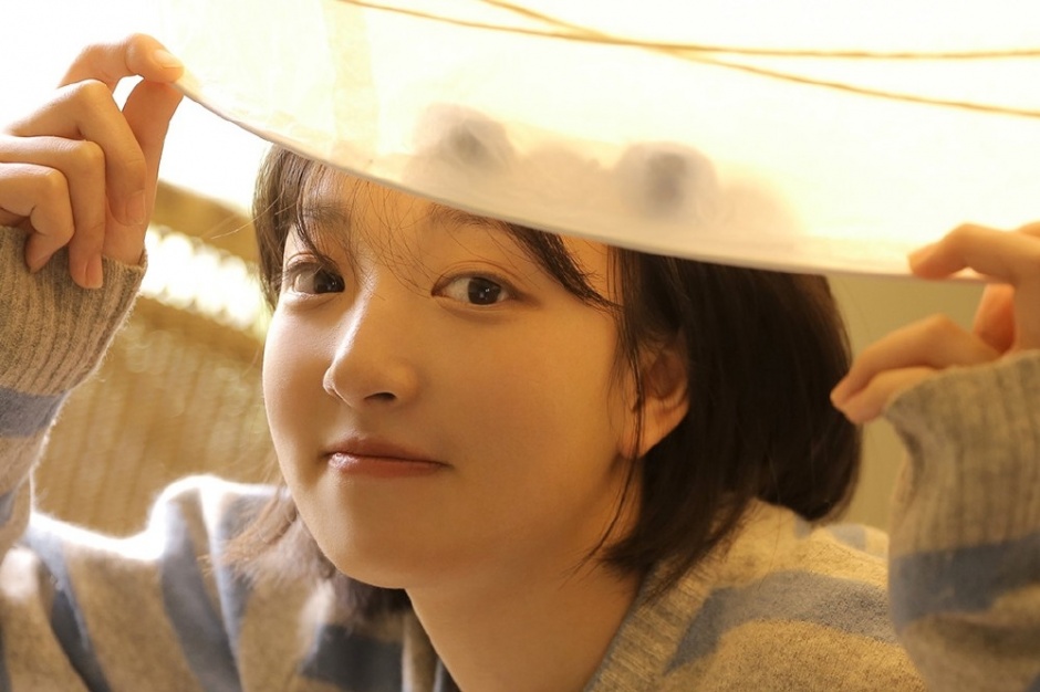 治愈清纯少女私房热裤美腿活泼可爱写真图片