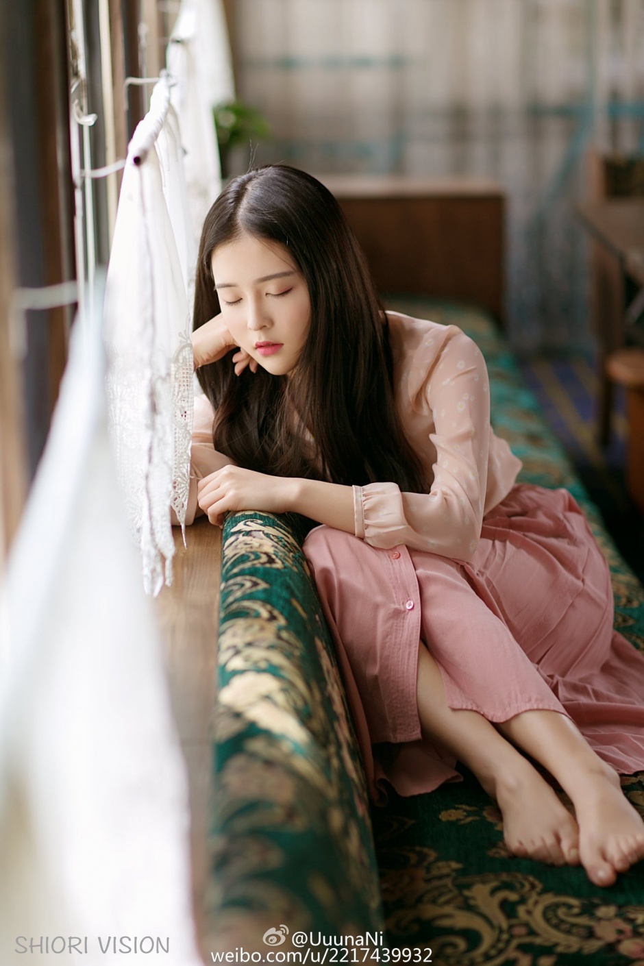 长发女神倪唯一绝世容颜清纯养眼写真图片