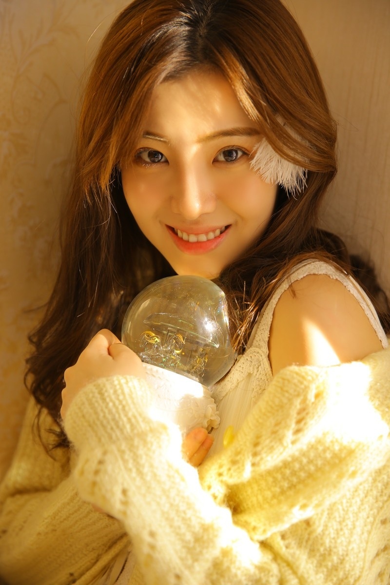 校园美女小清新美腿制服户外清纯诱惑写真