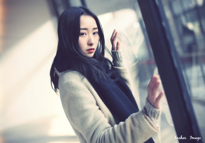 精致容颜美女冬日时尚唯美写真图片