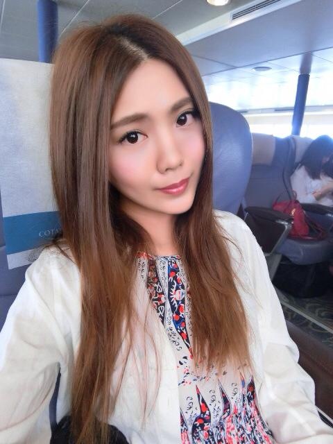 台湾美女模特Chenoa霖霖姣好身材生活性感自拍照