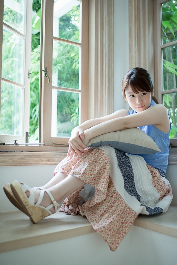 清纯美女校花小清新迷人户外写真集