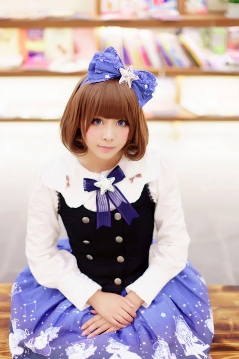 精选天姿国色气质美女深沟酥胸长腿养眼图片