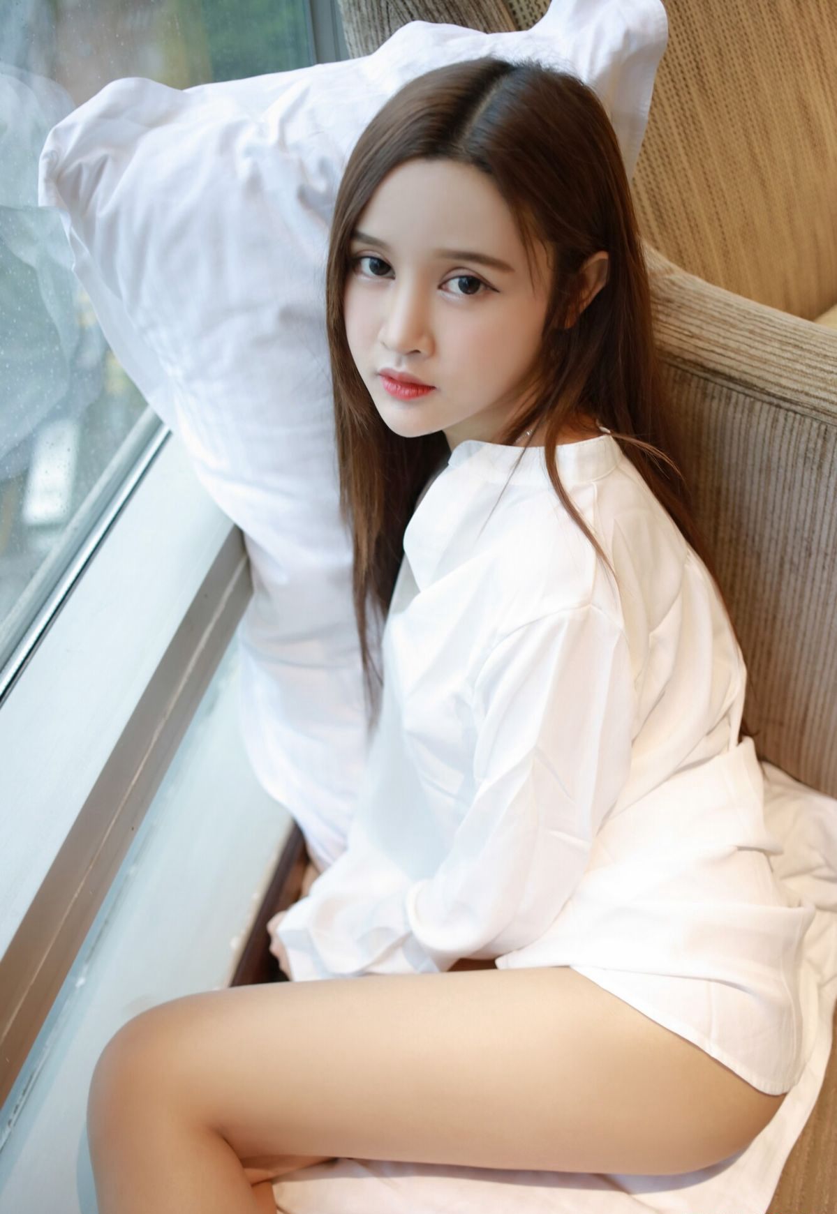 翘臀美女杜小雨丁字裤诱人写真 00后萝莉私房裸体图片