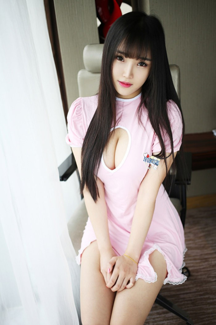 曰本女人裸浴温泉图片