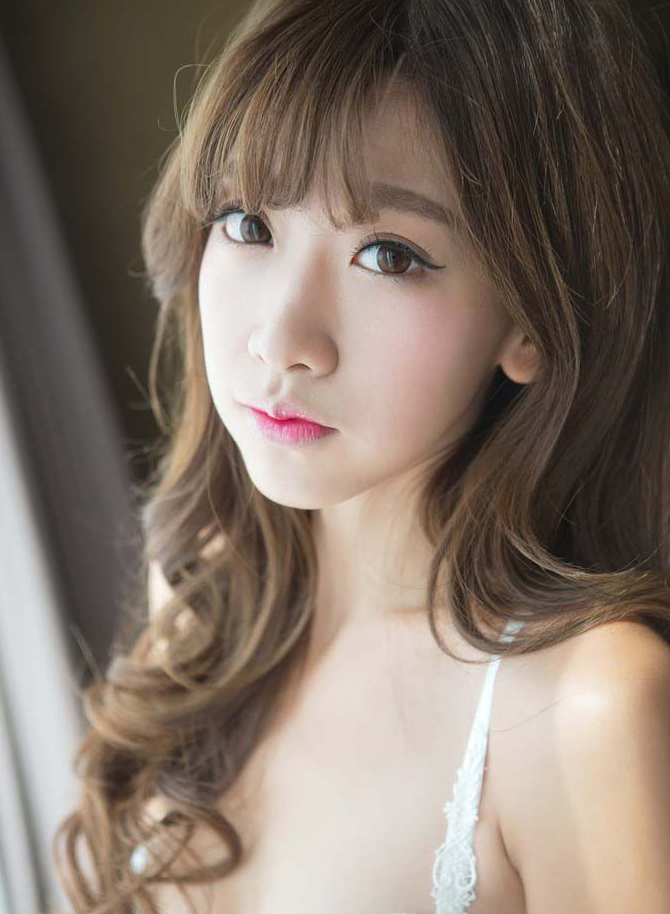 清纯美女内衣写真