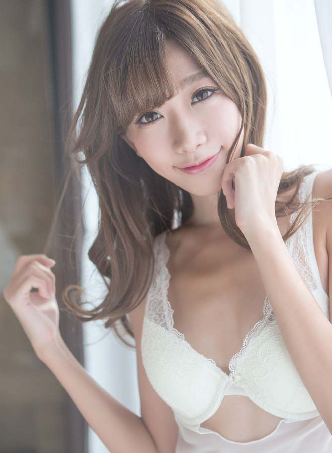 清纯美女内衣写真