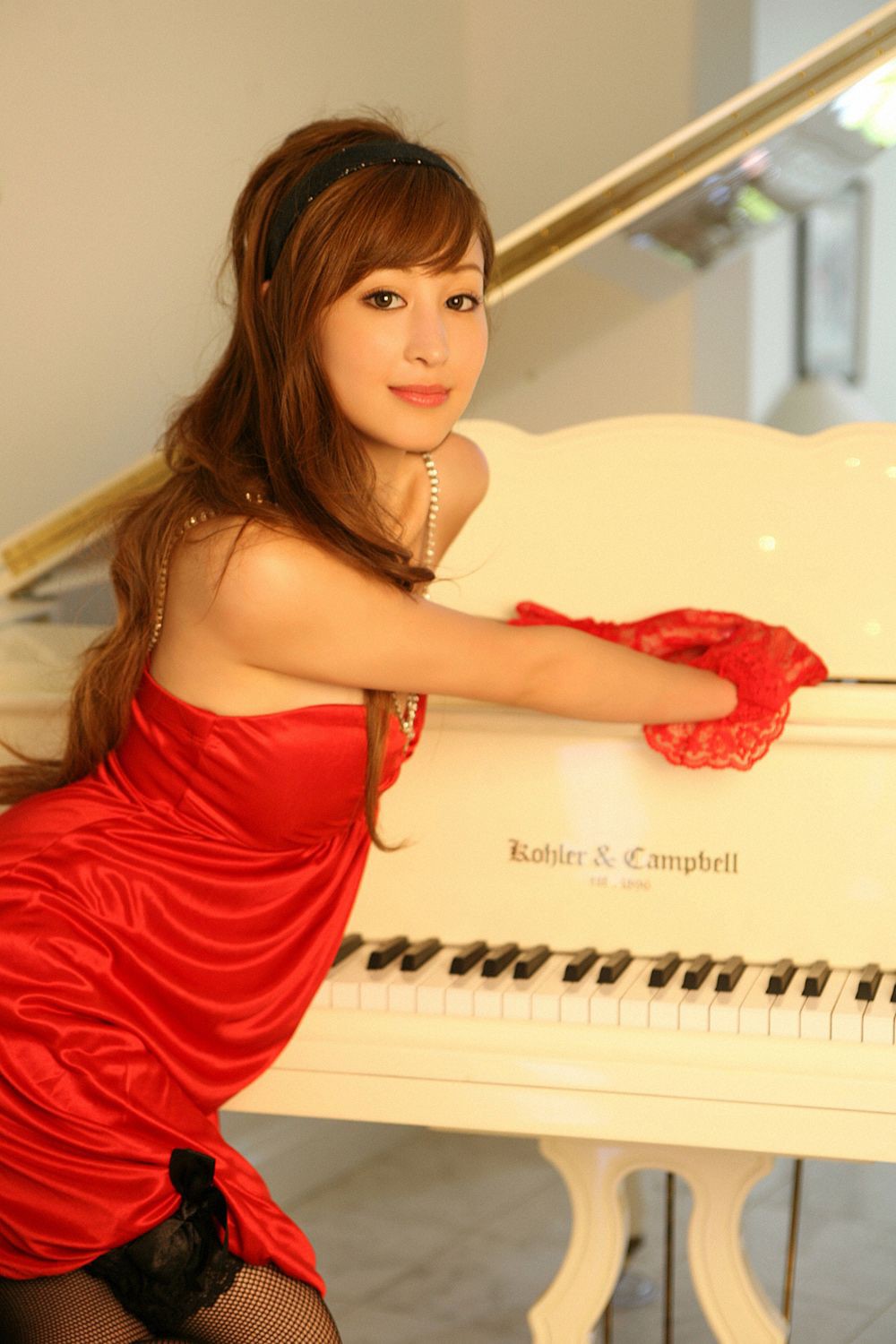 日本美女不遮挡图片