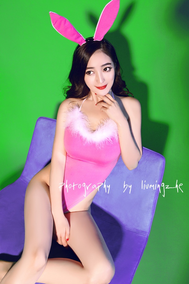 美女遇上流氓老板 全球最性感女神