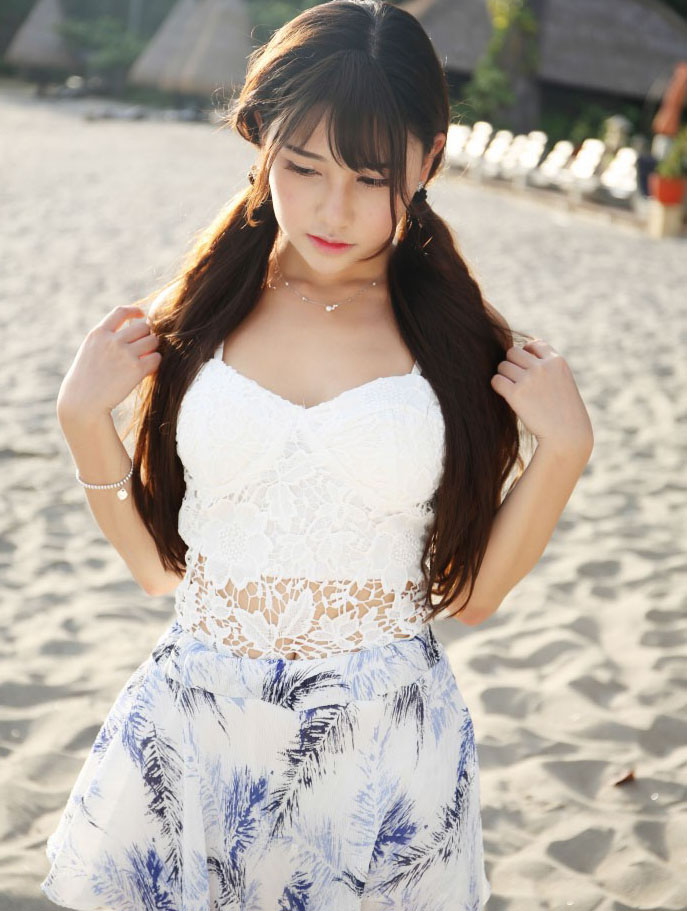 中国美女图片都不穿 中国90美女图片都不穿