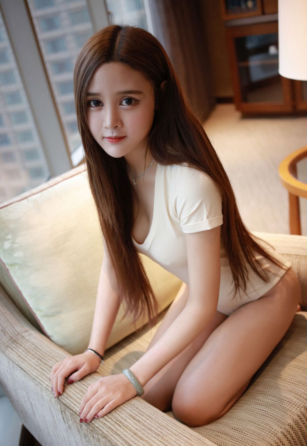 翘臀美女杜小雨丁字裤诱人写真 00后萝莉私房裸体图片